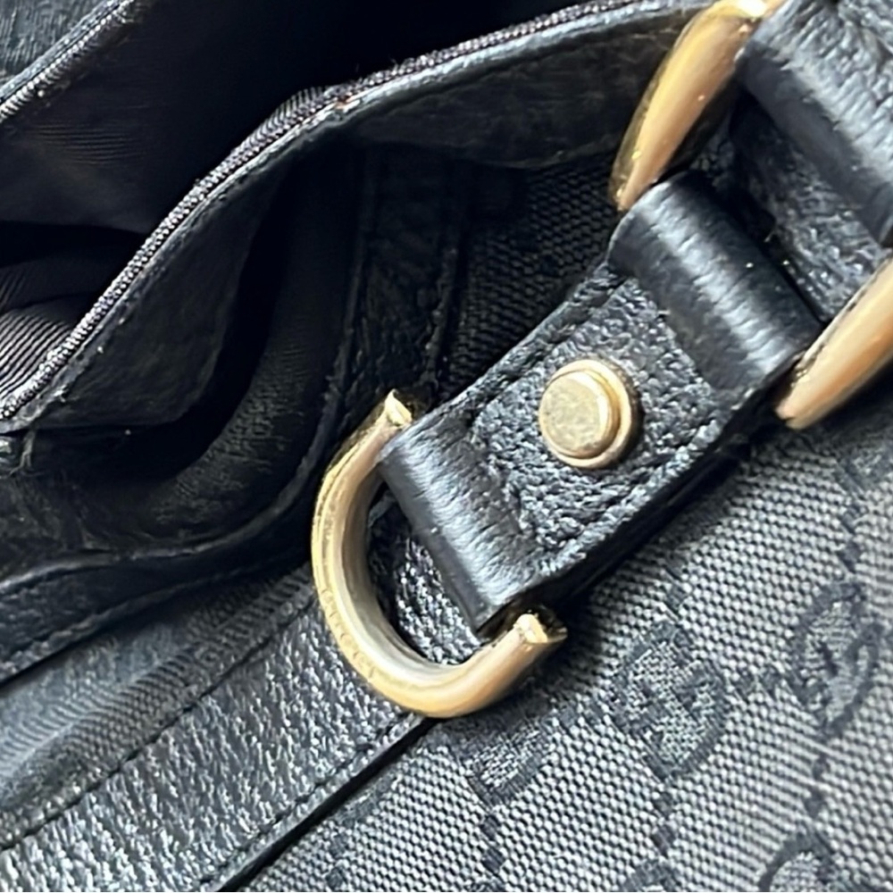 Gucci Black Monogram Hobo Bag with Gold Hardware - Picture 3 of 16
